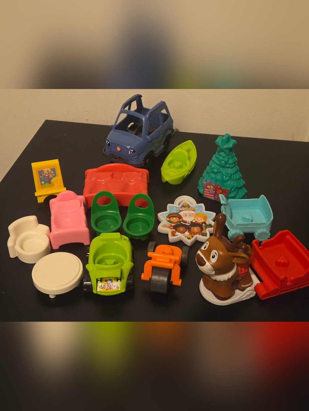 Little People Accessories - Christmas / Chairs / Beds